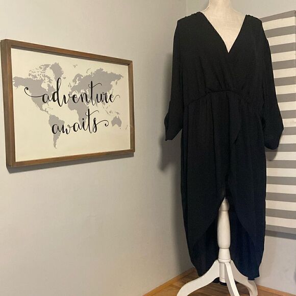 Torrid Black Lightweight Faux Wrap Semi-Sheer High-Low Dress Size 4 - Picture 1 of 9